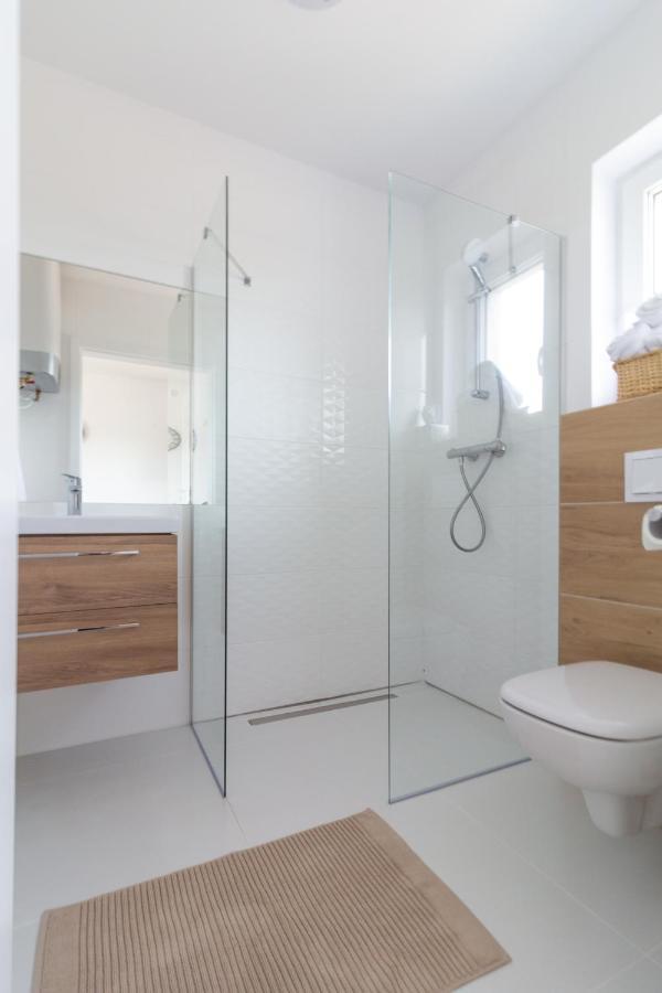 Morzezatoka - Apartamenty Wladyslawowo Luaran gambar